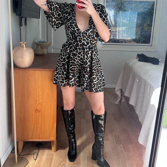 Show Me Your MuMu Dresses & Skirts - Show Me Your Mumu Tallara Low Cut Animal Print Cheetah Romper Dress - S